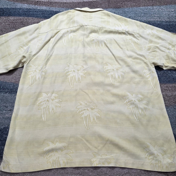Tommy Bahama Silk Hawaiian 3 Shirt Bundle Men’s XL Floral - Picture 10 of 16